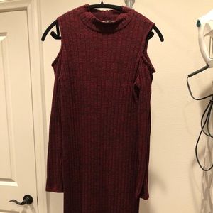 Burgundy sweaterdress